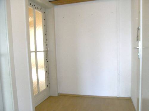 Diele - 2 Zimmer Etagenwohnung zum Kaufen in Landshut