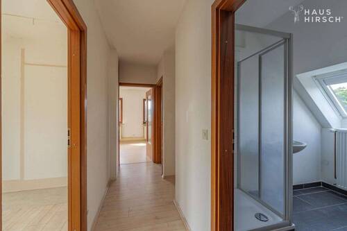 Flur Dachgeschoss - 