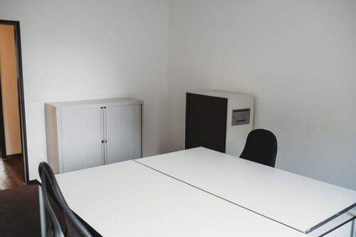 Abschließbarer Büroraum 2 - 