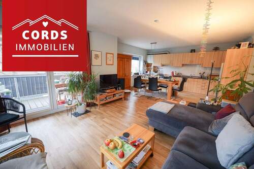 71031D55-1F45-4264-A057-BD3392C087D6 - Repräsentative Etagenwohnung mit Balkon und Stellplatz