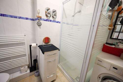 72f32cab-a7a8-4437-8e4c-84248b0d2b5a - 