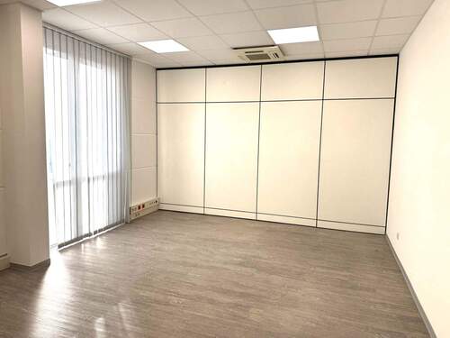 Foto 02.02.26, 13 13 30.jpg - 3 Zimmer Büro zur Miete in Willich