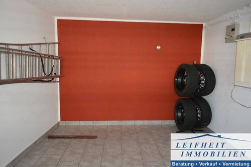 Garage - 