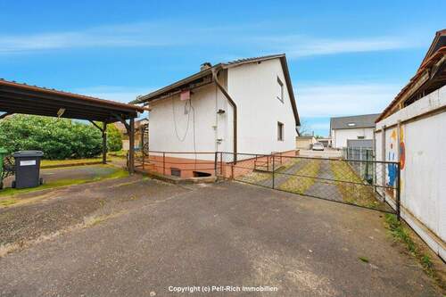 Hinteransicht Gebäude - 