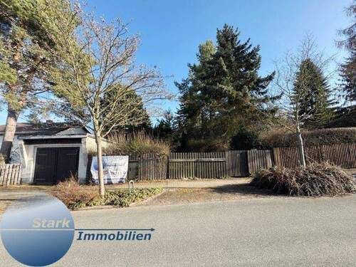 Straßenseite - Stark! Baugrundstück in Plauen Jößnitz, wer möchte?