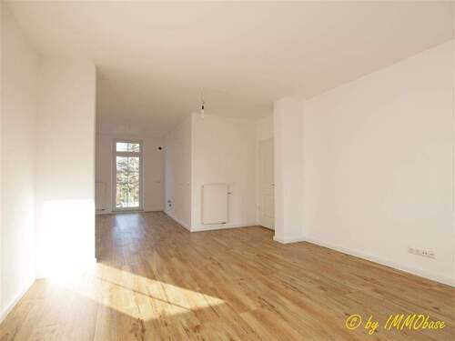 Wohnbereich mit Blick in die Küche - Etagenwohnung mit 100,00 m&sup2; in Frankenberg zur Miete