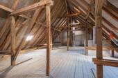 Beispielbild Rohdachboden - 3 Zimmer Etagenwohnung zum Kaufen in Hamburg
