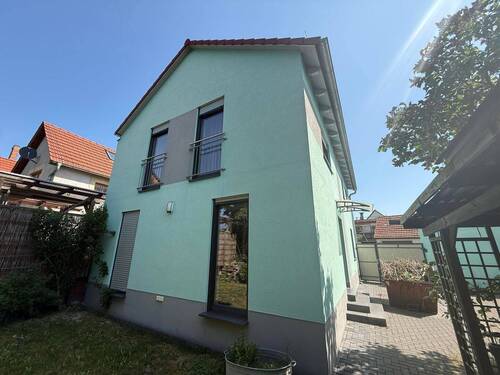 Haus Gartenansichtb - 3 Zimmer Einfamilienhaus in Nessetal