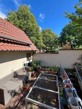 Terrasse mit Markise.jpg - 