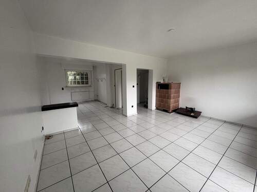 Wohn- / Esszimmer im Erdgeschoss - 