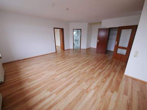 Bild 1 - 2 Zimmer Etagenwohnung in Harsefeld