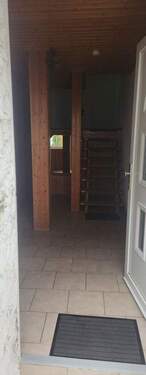 Eingang ins Haus - 3 Zimmer Einfamilienhaus in Bockenau