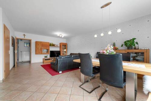 Wohn-/Esszimmer EG - Reihenmittelhaus mit 138,00 m² in Köln zum Kaufen