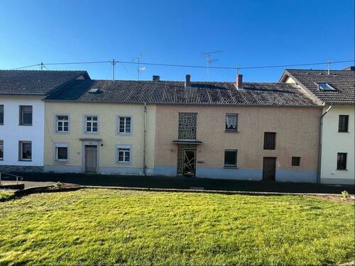 Vorderansicht - 4 Zimmer Einfamilienhaus in Menningen