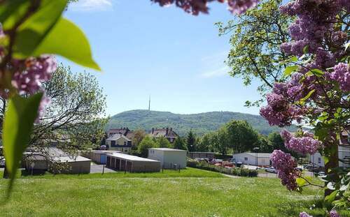 Nahe Löbauer Berg - Hoch hinaus mit Aussicht! 3-R.-WE m. Balkon in Löbau!