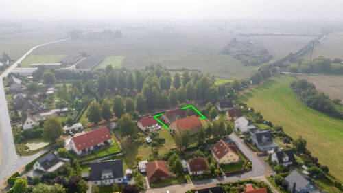 Luftbild - Mehrfamilienhaus, Wohnhaus mit 240,00 m² in Kavelstorf zum Kaufen