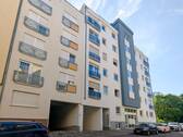 Haus mit Tiefgarageneinfahrt - 2 Zimmer Etagenwohnung in Leipzig