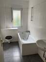 Badezimmer mit Wanne.jpeg - 