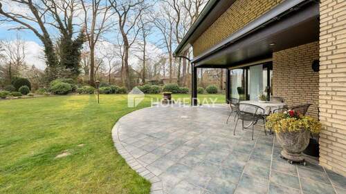 Terrasse 2 - 6 Zimmer Einfamilienhaus in Großenkneten