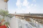 Balkon II (Wohn-Essbereich) - 3 Zimmer Einfamilienhaus zum Kaufen in Köln