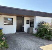 Reihenhaus Bungalow mit Garage in bevorzugter Wohnlage von Crailsheim