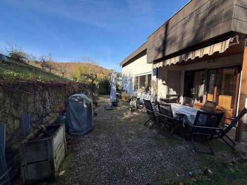 Rückansicht mit Terrasse - 