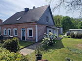 Einzugsbereites Haus - Aussergewöhnliches, großes und vollständig renoviertes 7 Zimmer Haus in Altwarp