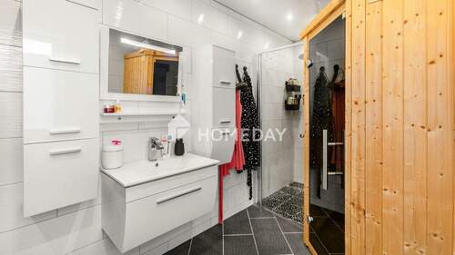 1. OG Badezimmer 1 - 