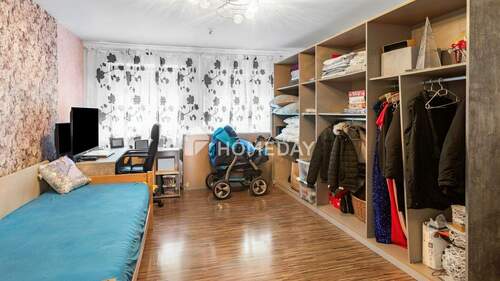 DG Zimmer 1 - 