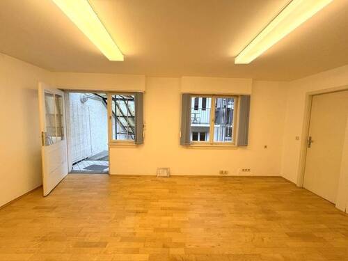 Eingang - 1 Zimmer Büro in Wiesbaden