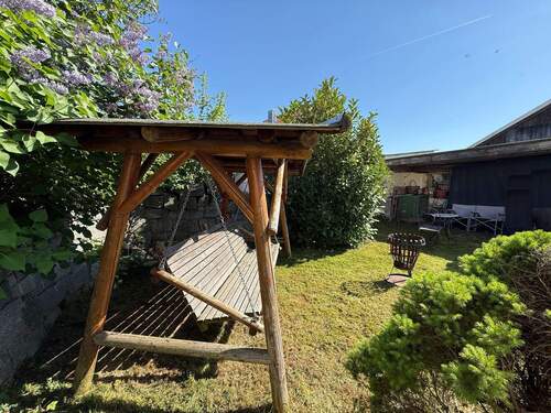 Detail Innenhof 3.JPG - 1 Zimmer Mehrfamilienhaus, Wohnhaus in Tittling