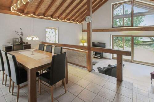 Esszimmer - 6 Zimmer Einfamilienhaus zum Kaufen in Rheinstetten