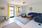 Wohnzimmer - 2 Zimmer Etagenwohnung zum Kaufen in Garz