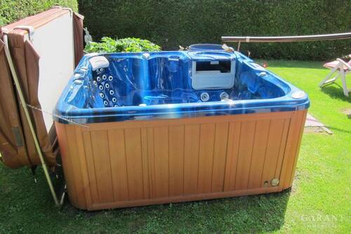 Whirlpool - 7 Zimmer Bauernhaus, Landhaus zum Kaufen in Eberdingen