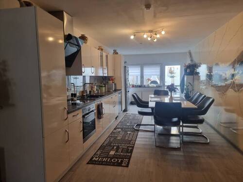 Küche - 6 Zimmer Mehrfamilienhaus, Wohnhaus in Crimmitschau