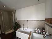 neuwertiges Bad - 