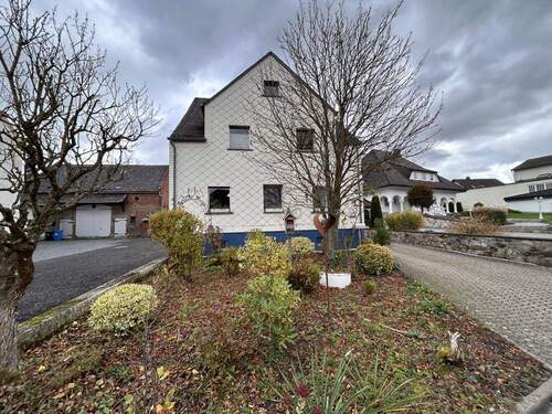 Straßenansicht - 5 Zimmer Einfamilienhaus in Waldbrunn (Westerwald) / Hintermeilingen