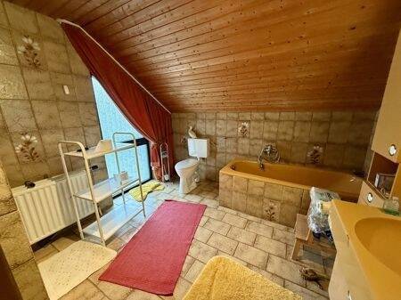 Badezimmer Dachgeschoss - 