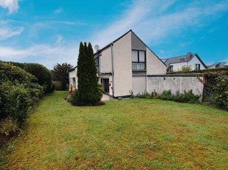 Außenansicht / Garten - 5 Zimmer Einfamilienhaus zum Kaufen in Iserlohn / Hennen