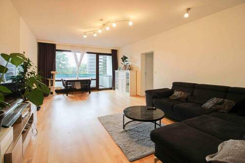 Wohn- Essbereich - 3 Zimmer Etagenwohnung zum Kaufen in Heiligenhaus