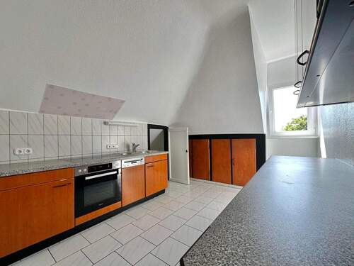 Küche im Dachgeschoss - 