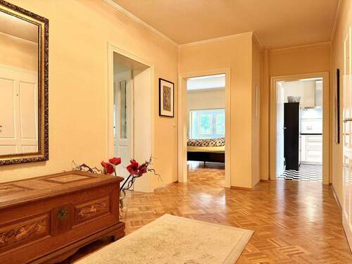 Flur im Erdgeschoss - 