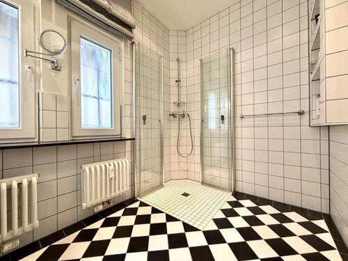 Tageslichtbad im Erdgeschoss - 