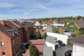 Blick über die Dächer nach Westen - 4 Zimmer Etagenwohnung in Bayreuth