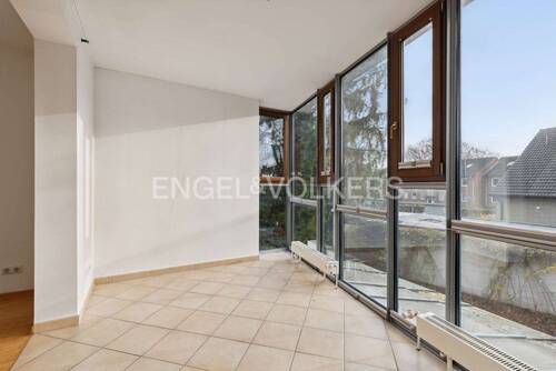 Fensterwand im Obergeschoss - 