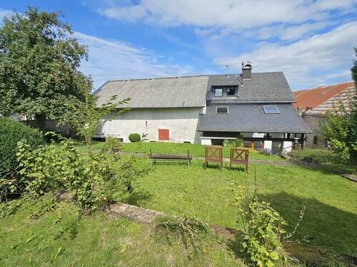 Garten - 7 Zimmer Bauernhaus, Landhaus zum Kaufen in Duppach