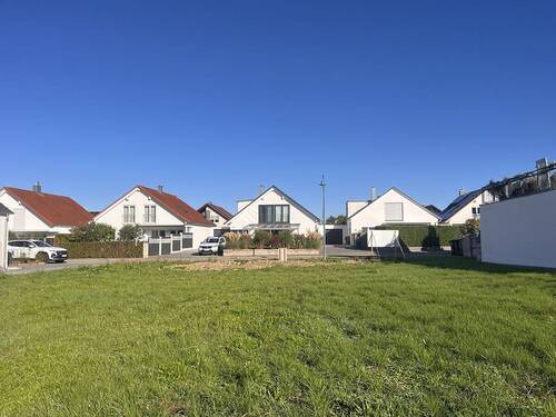 Blick auf Bauplatz - Doppelhaushälfte mit 163,00 m² in Herrenberg / Gültstein zum Kaufen