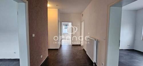 Bild 1 - ***Charmantes Zweifamilienhaus mit modernem Komfort***