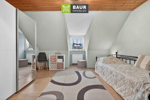 Schlafen DG Wohnung links - 