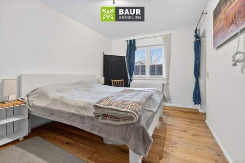 Schlafzimmer OG Wohnung rechts - 